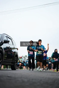 Runner Photo 4765150