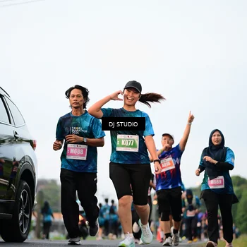 Runner Photo 4765163
