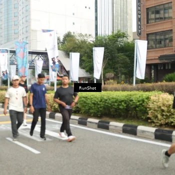 Runner Photo 4765174