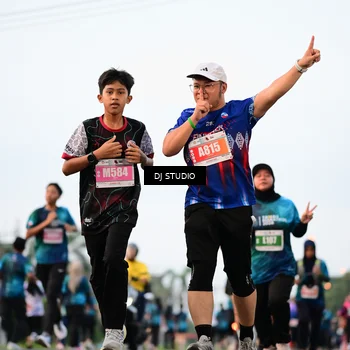 Runner Photo 4765241