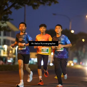 Runner Photo 4765350