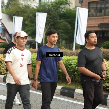 Runner Photo 4765422