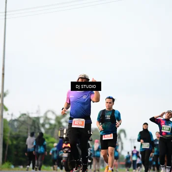 Runner Photo 4765497