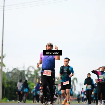 Runner Photo 4765506