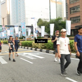 Runner Photo 4765513