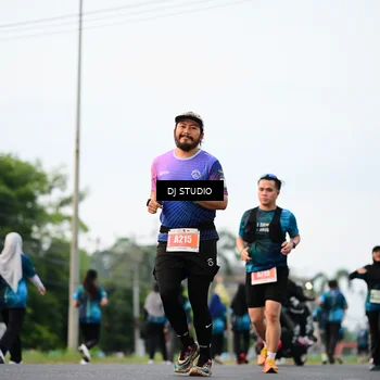 Runner Photo 4765516