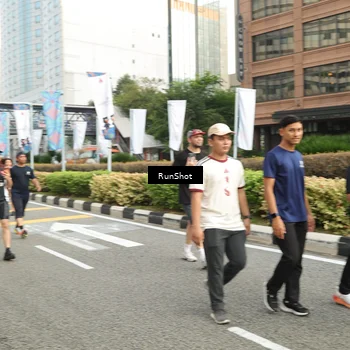 Runner Photo 4765536