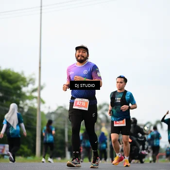 Runner Photo 4765543