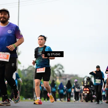 Runner Photo 4765571