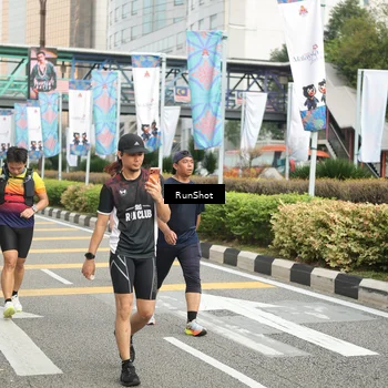 Runner Photo 4765585