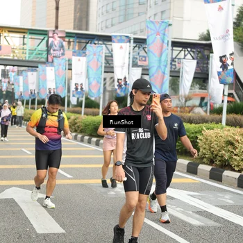Runner Photo 4765648