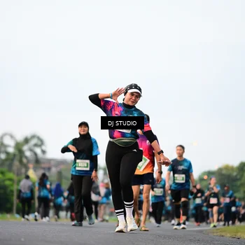 Runner Photo 4765649