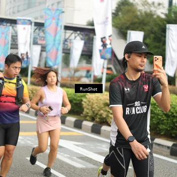 Runner Photo 4765702