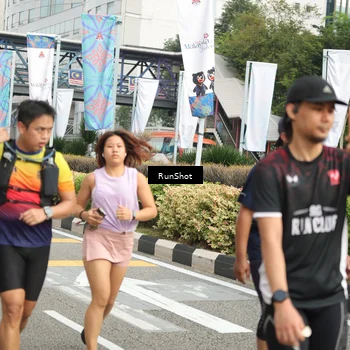Runner Photo 4765706