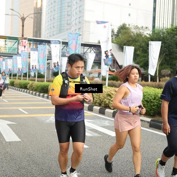 Runner Photo 4765750