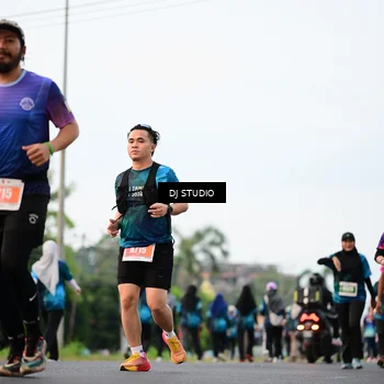 Runner Photo 4765799