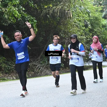 Runner Photo 4765813
