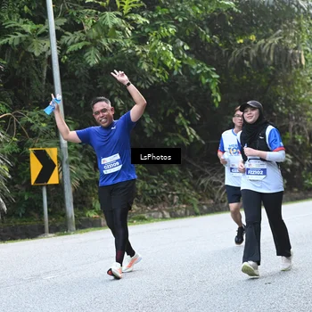 Runner Photo 4765823
