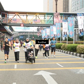 Runner Photo 4765831