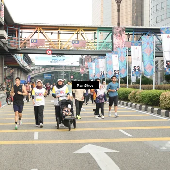 Runner Photo 4765840