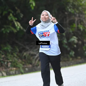 Runner Photo 4765943