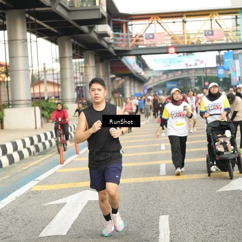Runner Photo 4765953