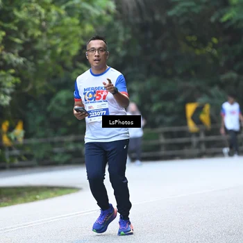 Runner Photo 4765958