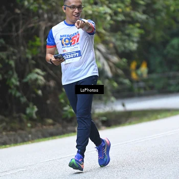 Runner Photo 4765973