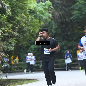 Runner Photo 4766066