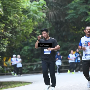 Runner Photo 4766074