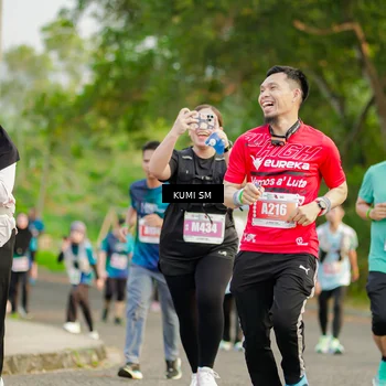 Runner Photo 4766096