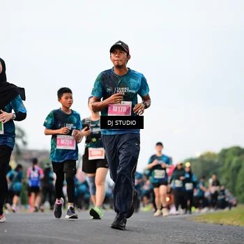 Runner Photo 4766162