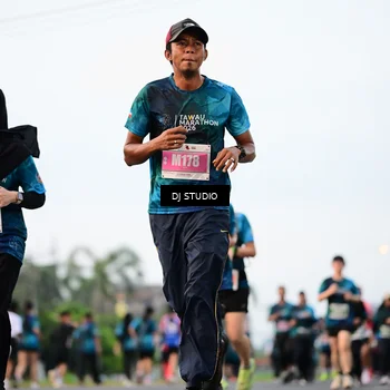 Runner Photo 4766181