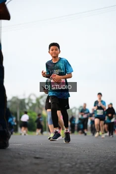 Runner Photo 4766215