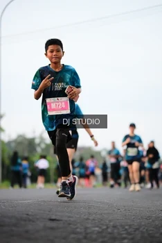 Runner Photo 4766232