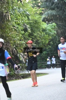 Runner Photo 4766233