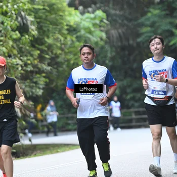 Runner Photo 4766243
