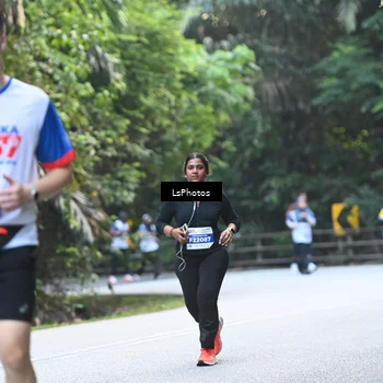Runner Photo 4766275