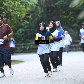 Runner Photo 4766335
