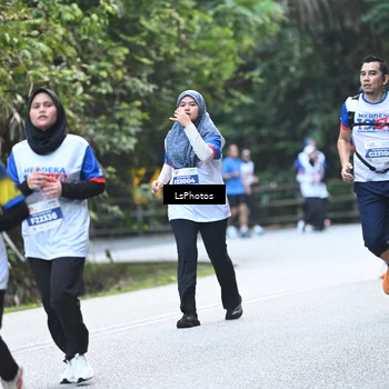 Runner Photo 4766353