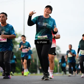 Runner Photo 4766413