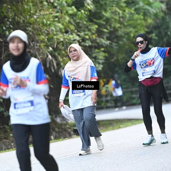 Runner Photo 4766421