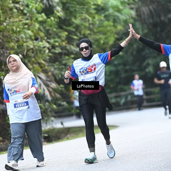 Runner Photo 4766436