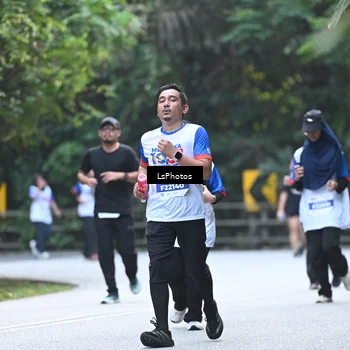 Runner Photo 4766495