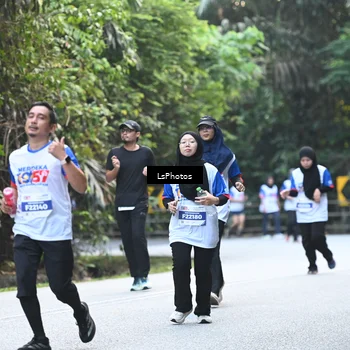 Runner Photo 4766515
