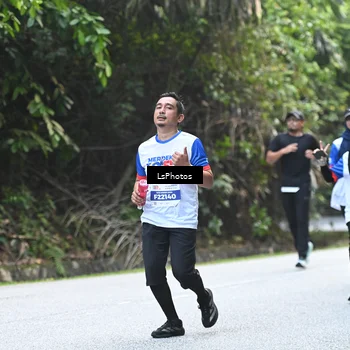 Runner Photo 4766522