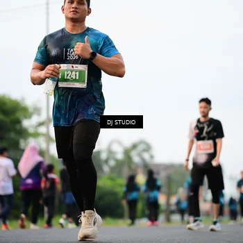 Runner Photo 4766595
