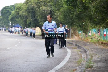 Runner Photo 4766597