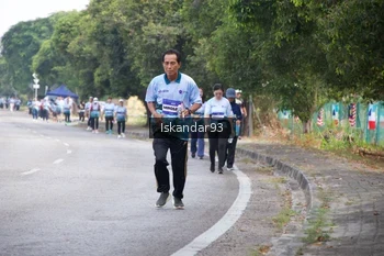 Runner Photo 4766604