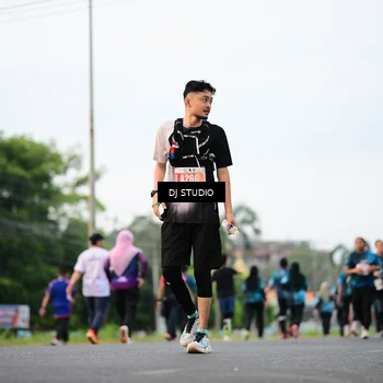 Runner Photo 4766608